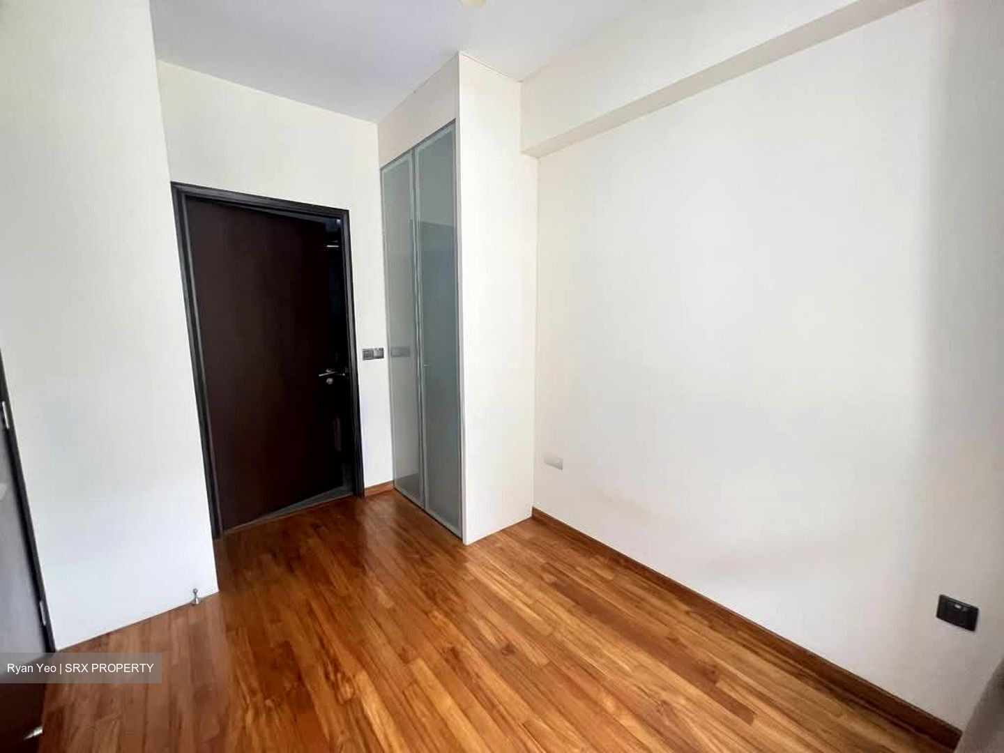 Nottinghill Suites (D21), Apartment #557243071